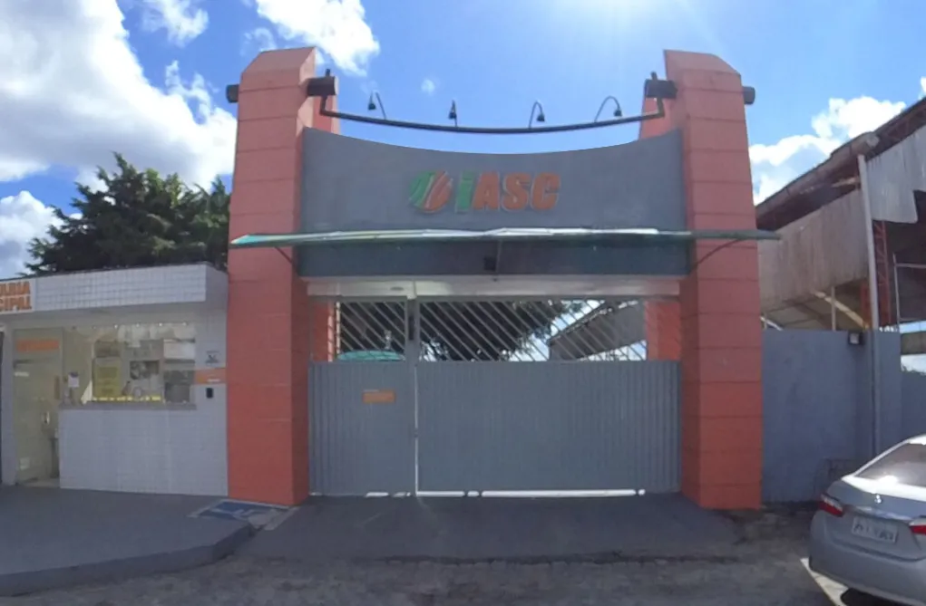 Início do projeto IASC com a aquisição da Escola Dinah Borges